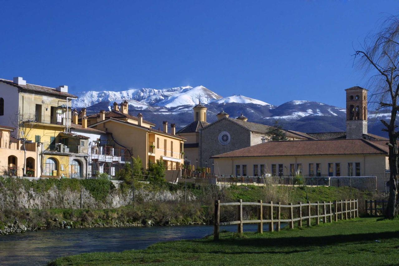 Acque Del Velino B&B Rieti Exterior foto